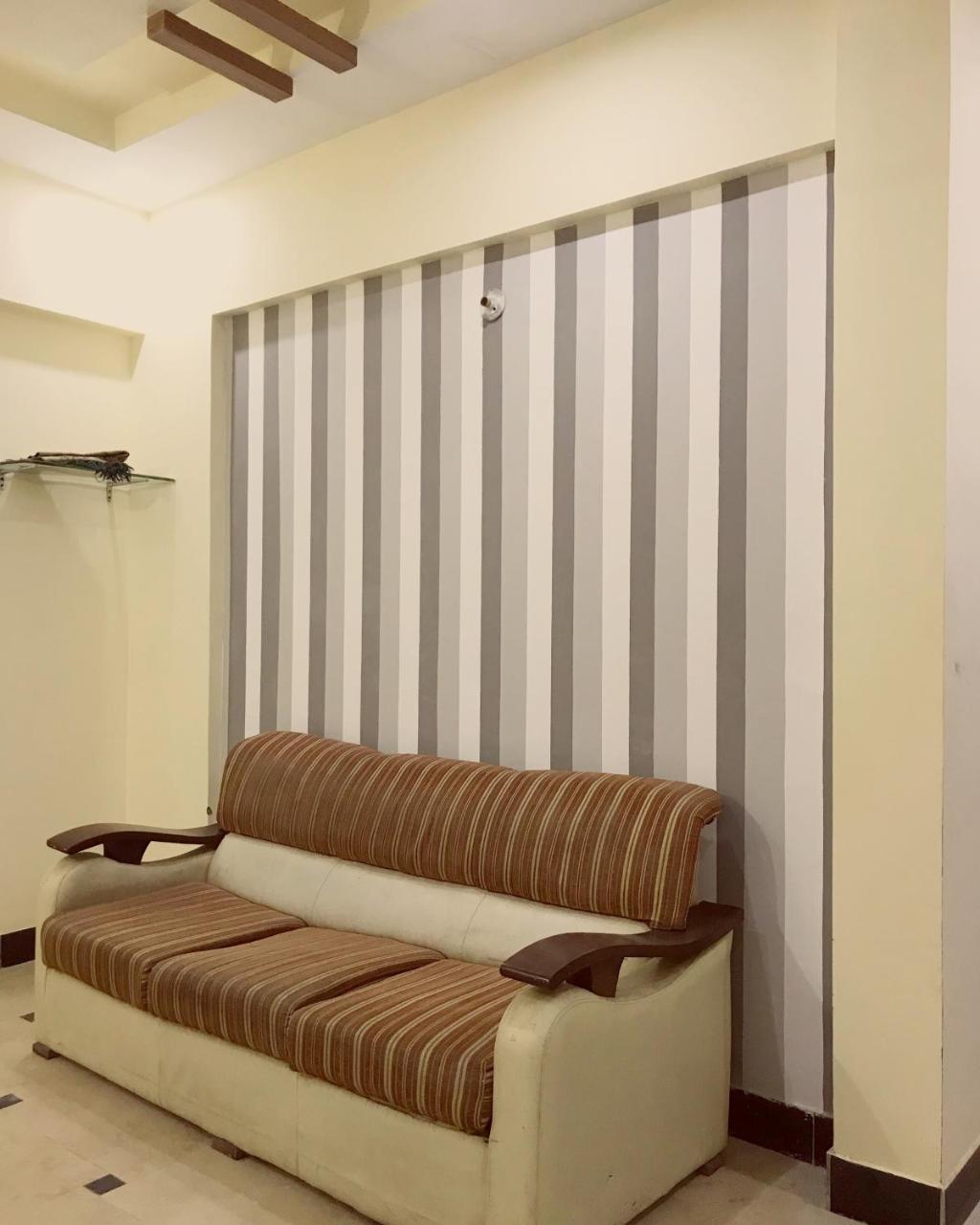 קראצ'י Hotel Second Home מראה חיצוני תמונה